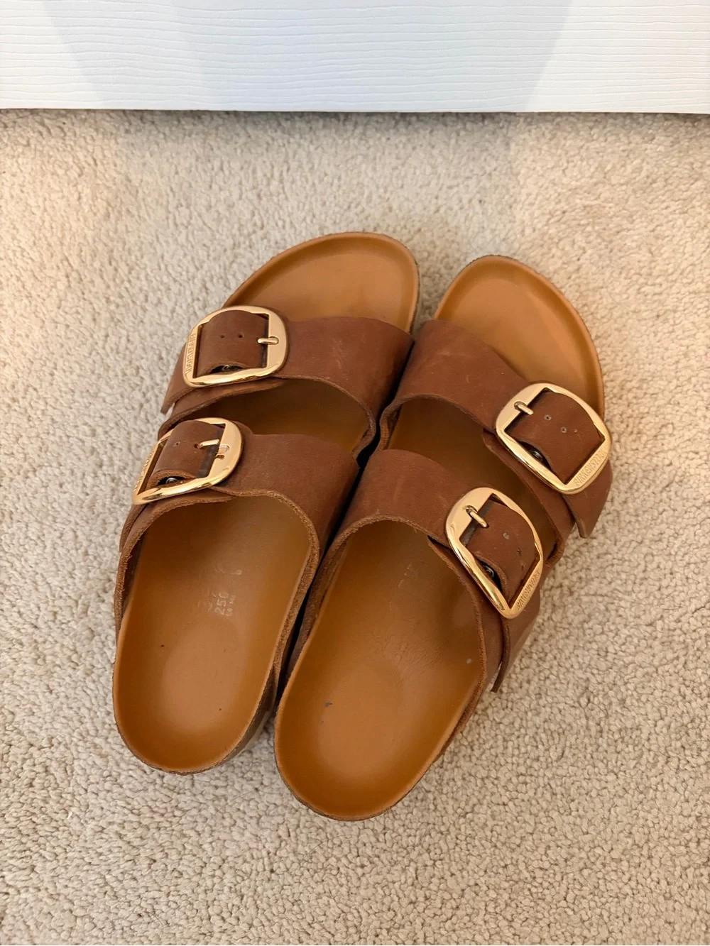 Arizona Big Buckle Birkenstocks - Picture 2 of 4